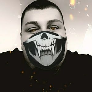 Meet your Posher, Luis